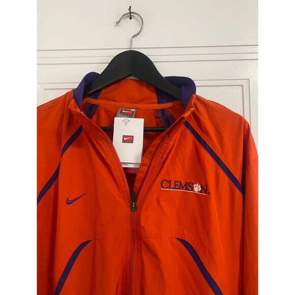 NWT Clemson Tigers Nike FitStorm Windbreaker Size Medium - Picture 2 of 10